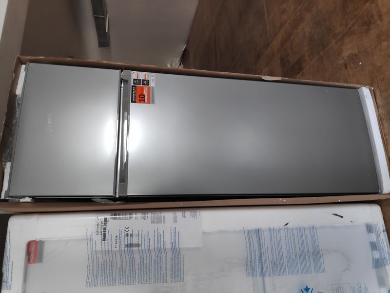 Indesit I55T1612S фото